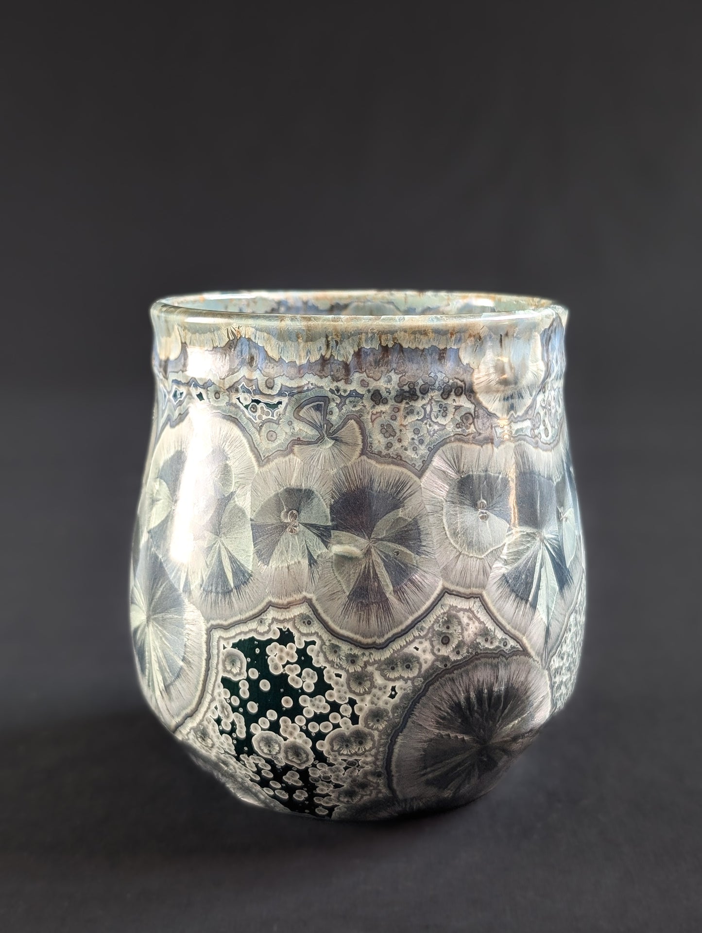 Sapphire Dominion Vessel