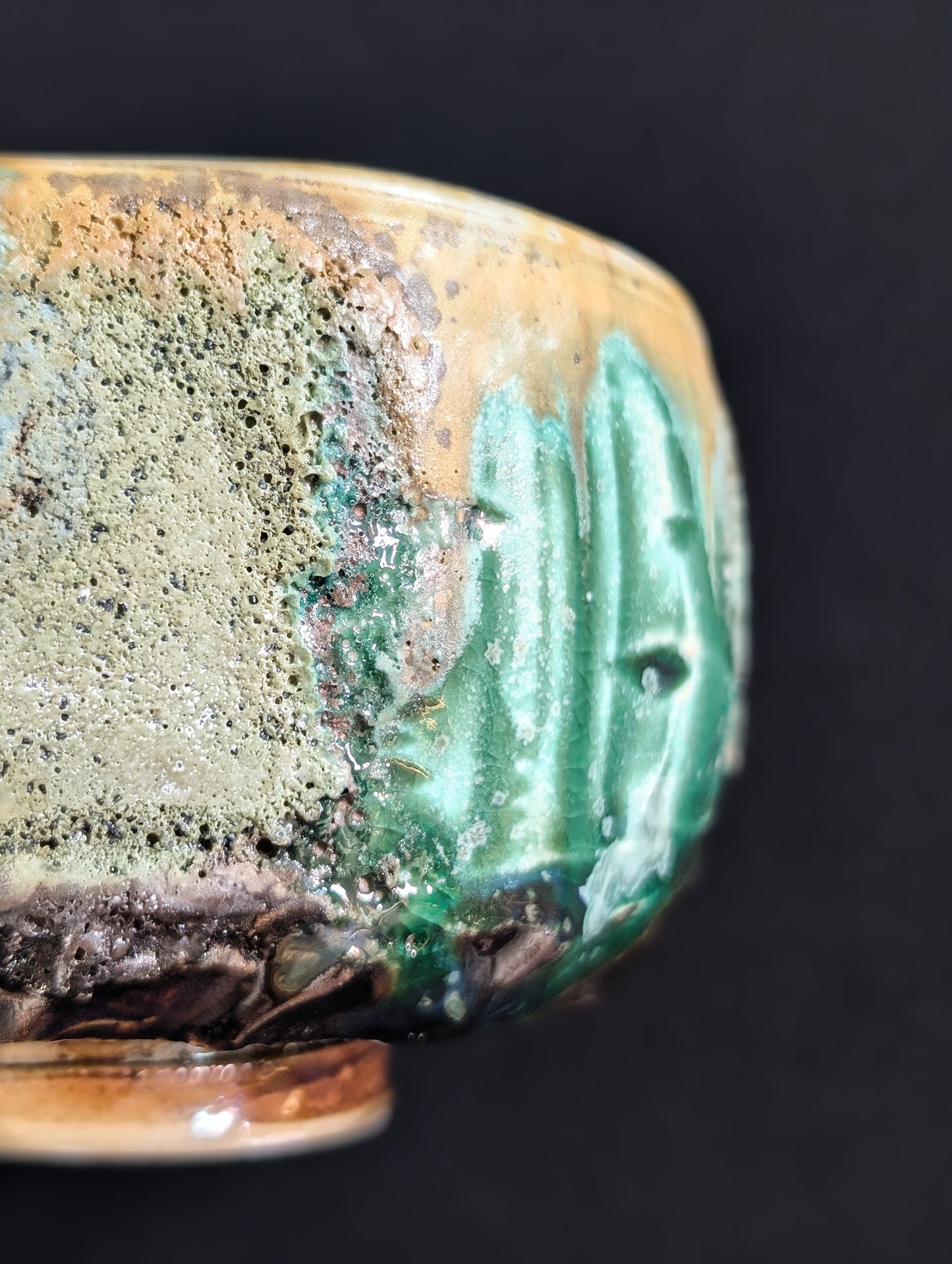 Chawan 'Sulphur Bloom'